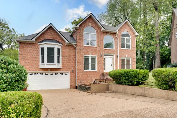 532 RIVERCREST CV
