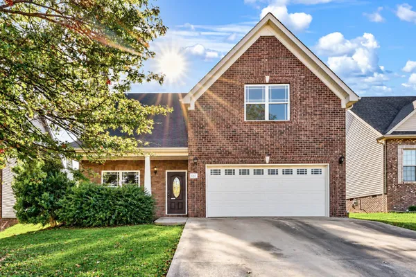 1352 ALLMON DR