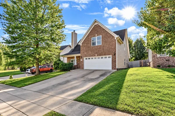 1352 ALLMON DR