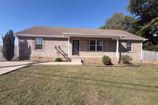 141 THACKER DR
