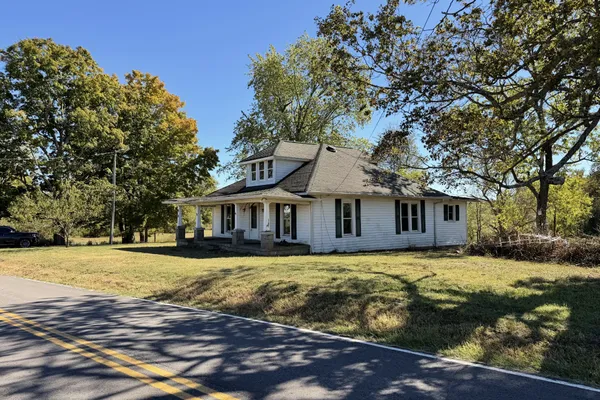 4030 ARMSTRONG RD