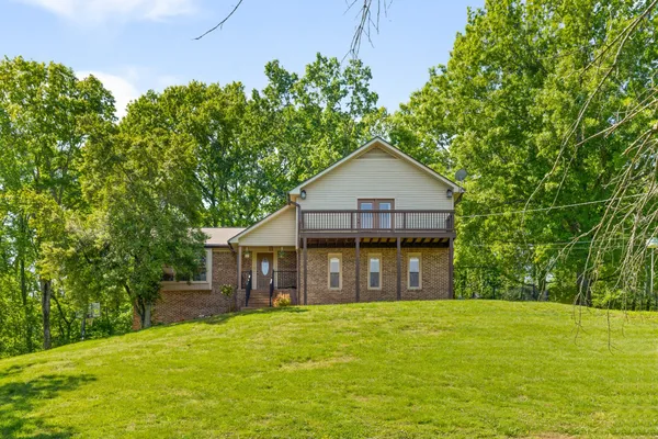 3369 HAMPSHIRE PIKE