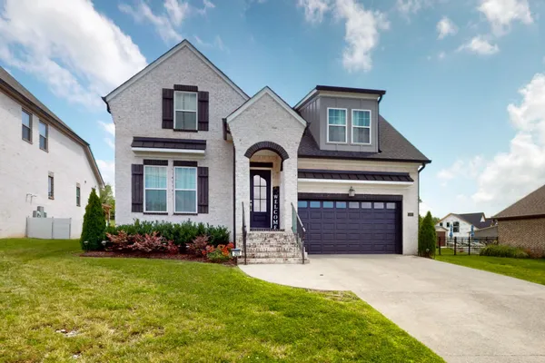 257 HUTCH CT