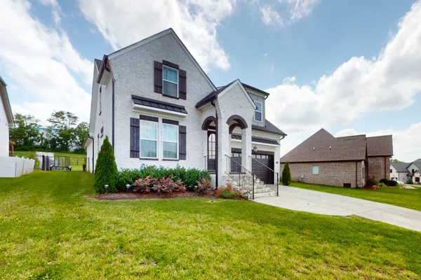 257 HUTCH CT