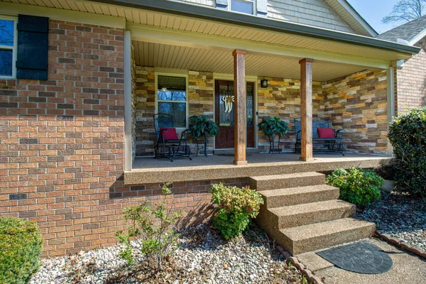 1420 CANTRELL DR