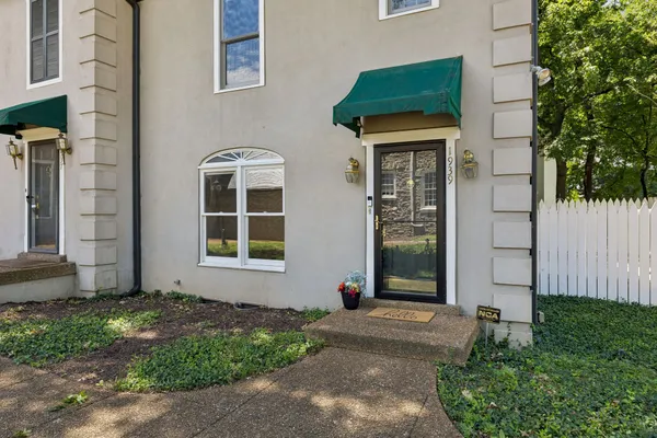 1939 CAPERS AVE