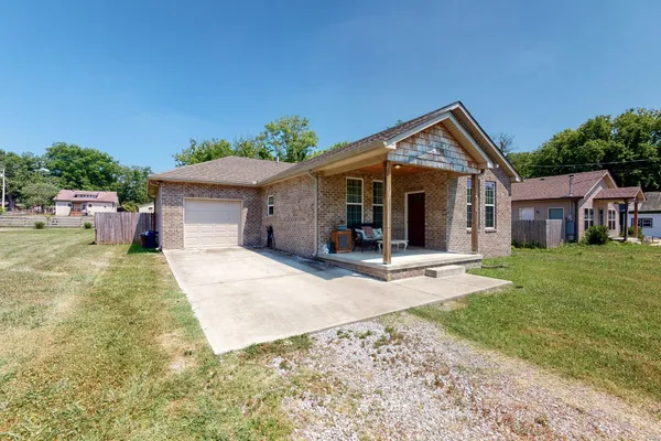131 RICHLAND AVE