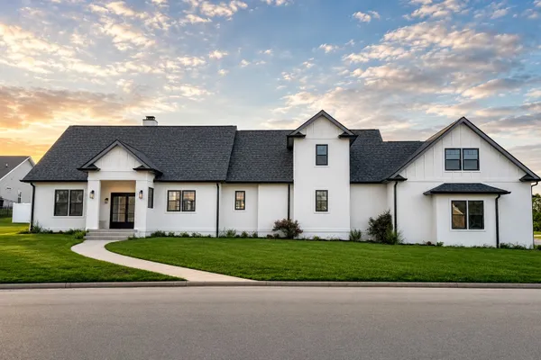 100 WAYCROSS DR
