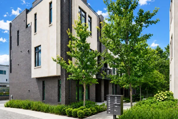 1106 SIGLER ST 1106