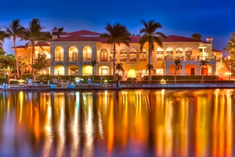 yacht club fort myers