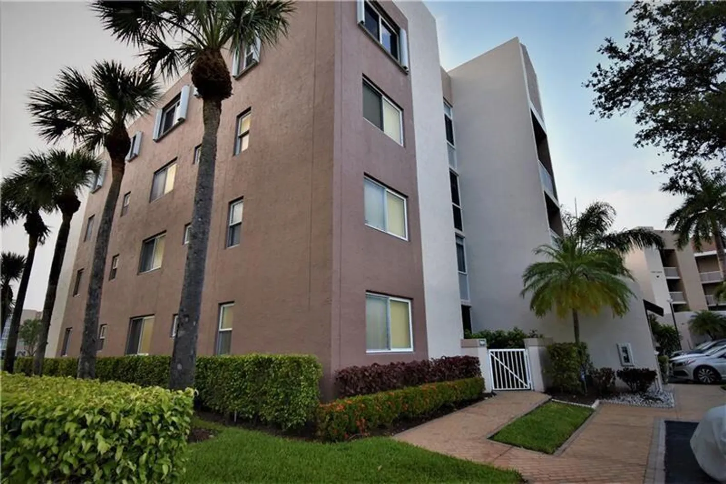 Kings Point in Tamarac