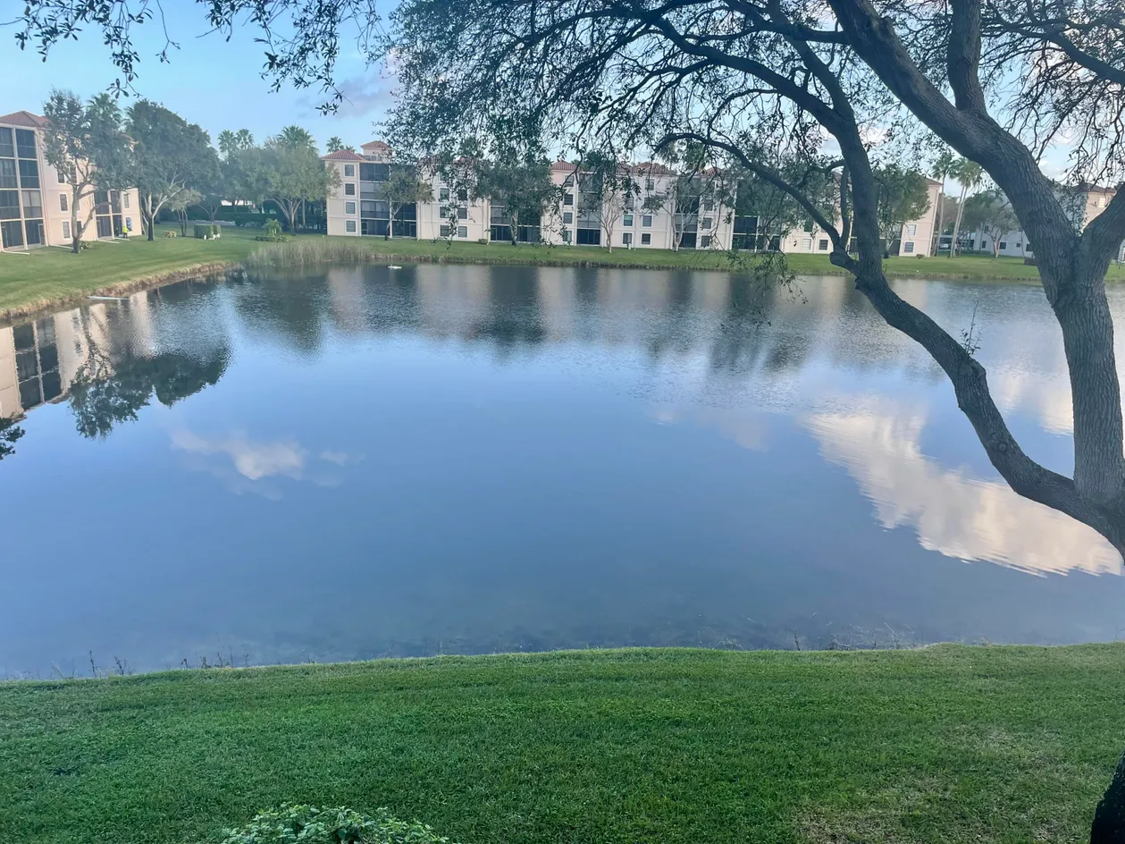 Huntington Pointe