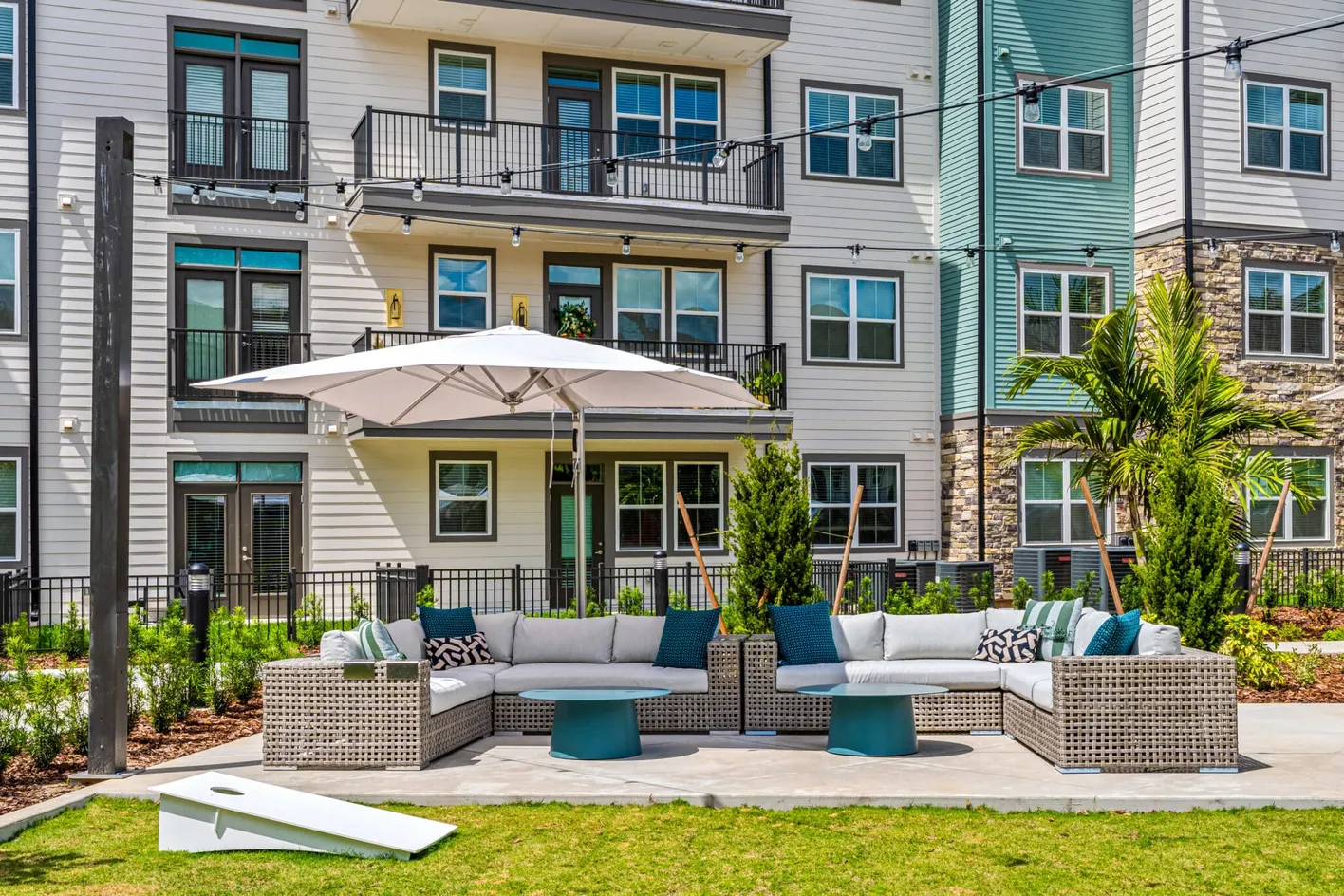 Outdoor Lounge