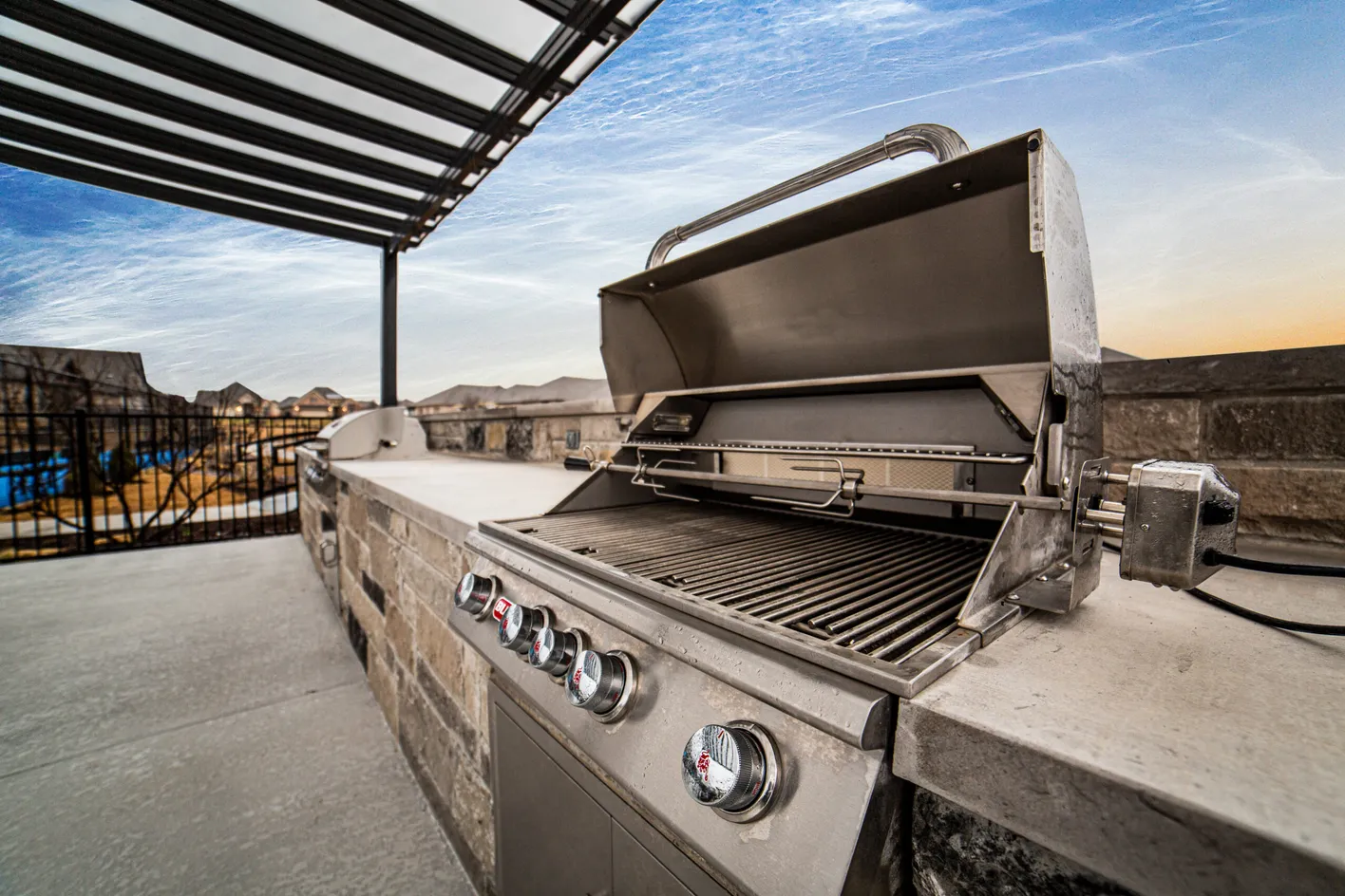 Outdoor Kitchen