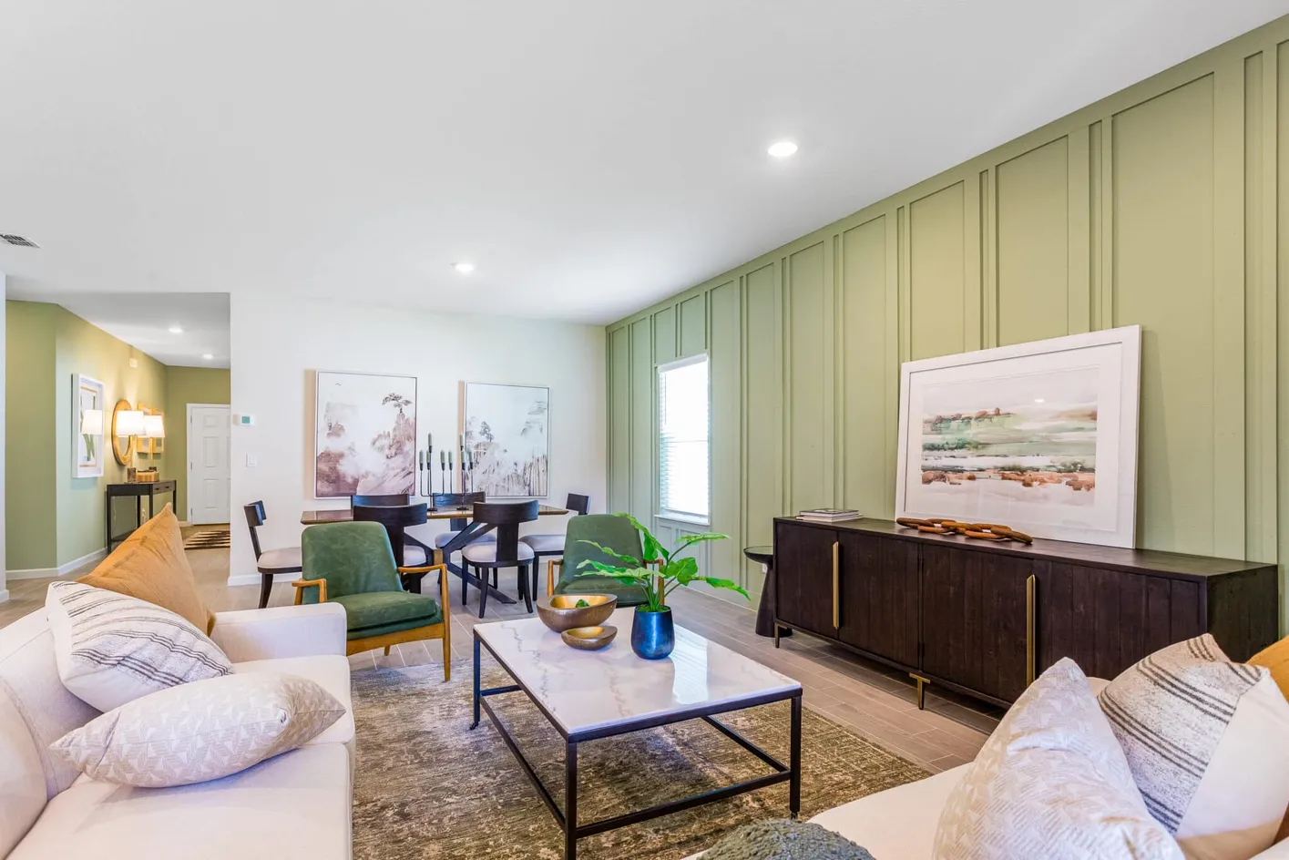 Sittin Area