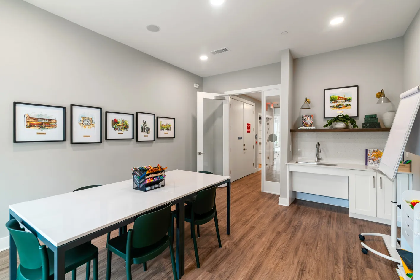Arts and Crafts Room
