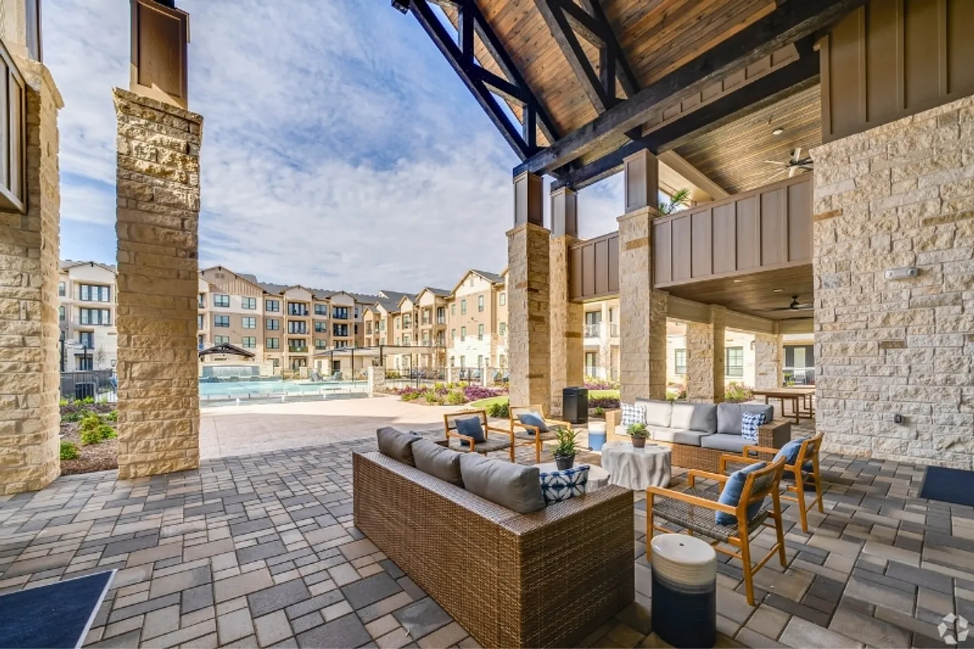 Outdoor Lounge