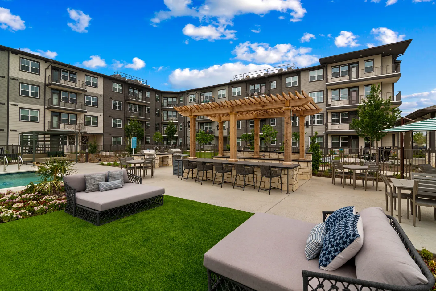 Outdoor Dining Area