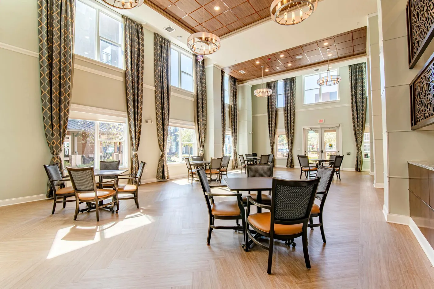 Community Dining