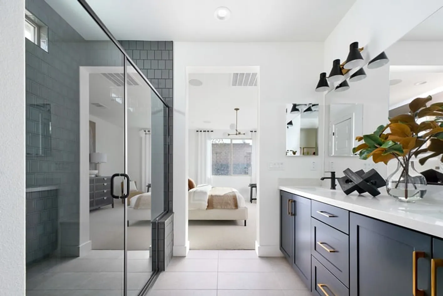 Bathroom & Shower
