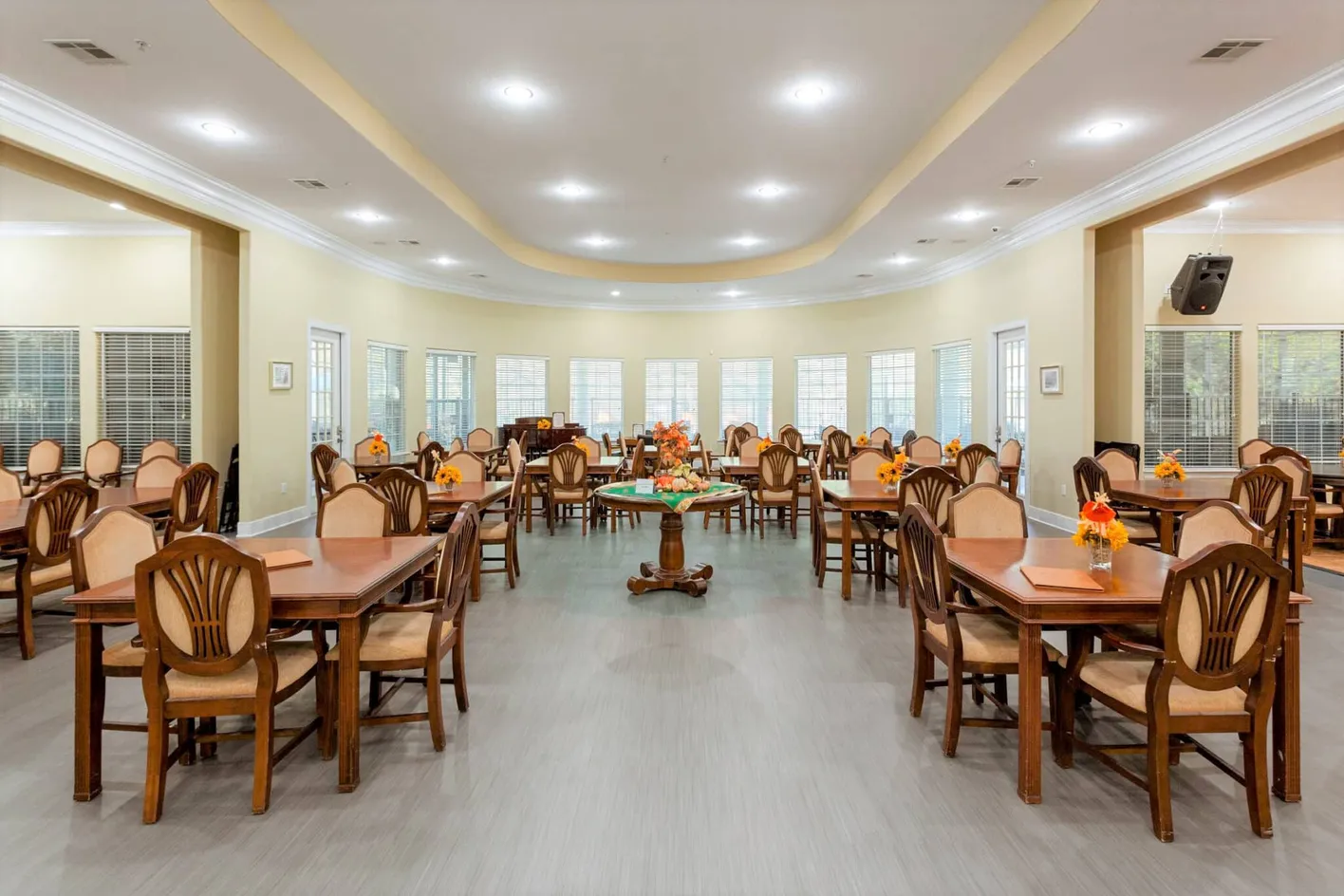 Community Dining