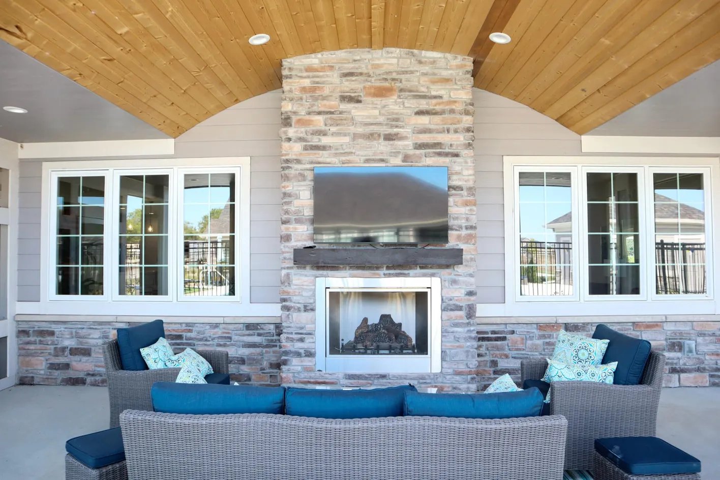 Outdoor Lounge