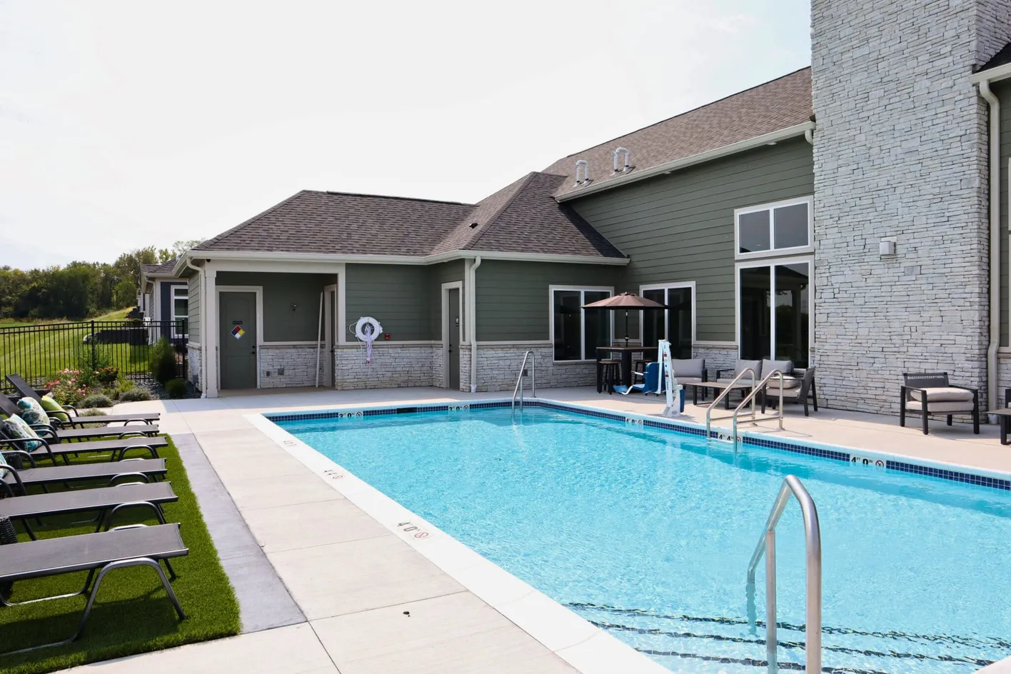 Outdoor Swimming Pool