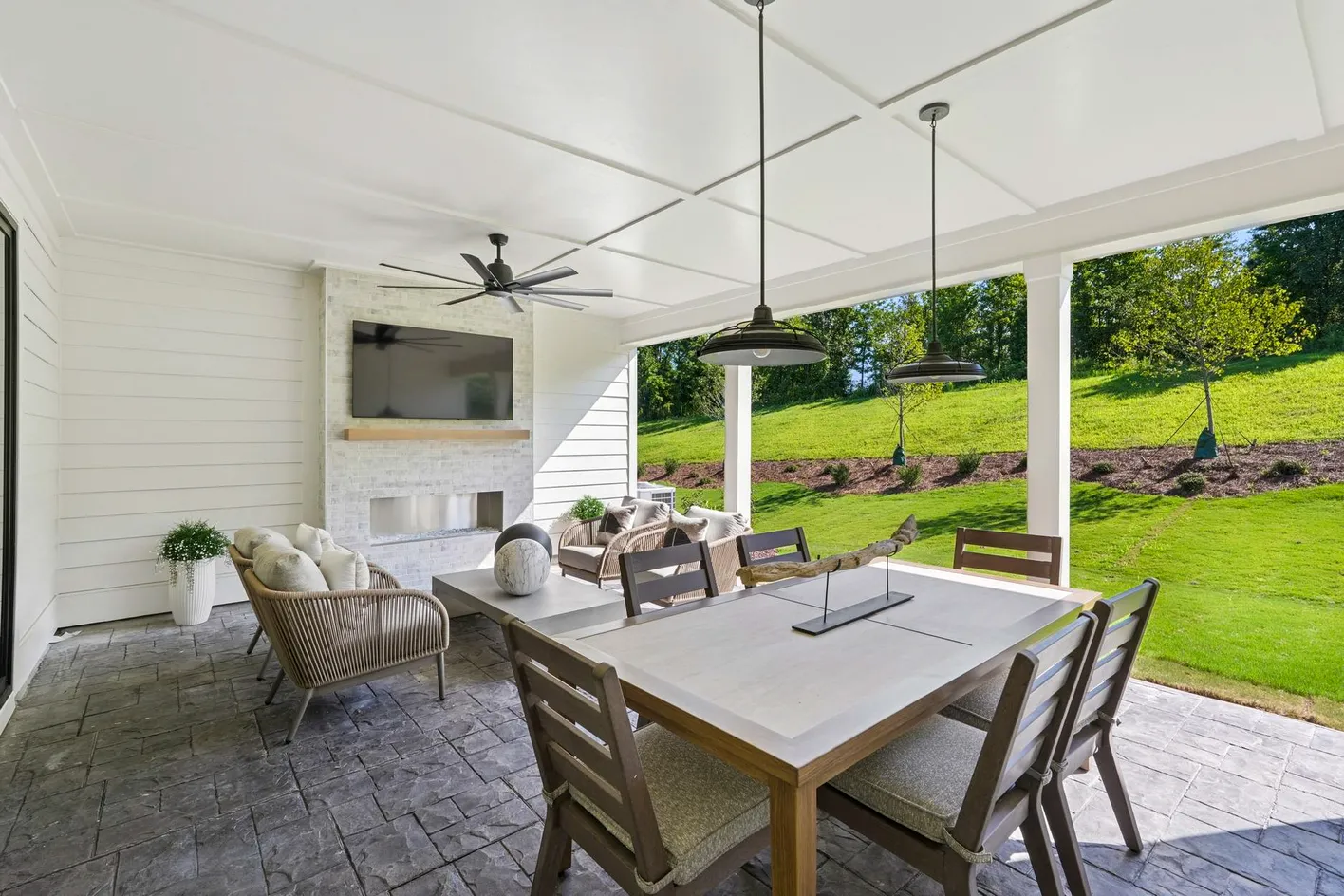 Foxtail Manor Patio
