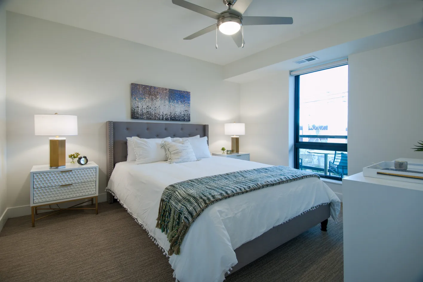 Unit Bedroom