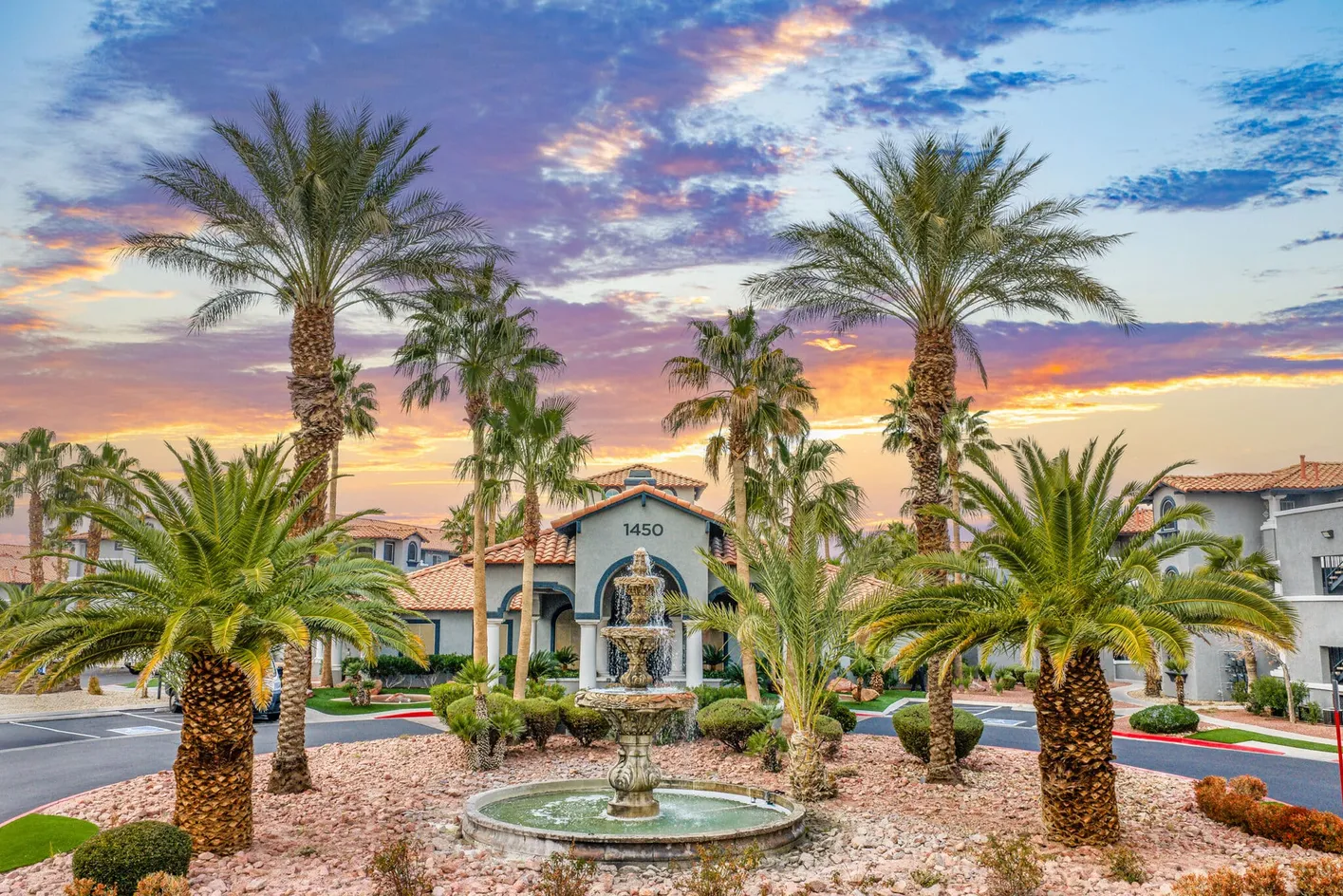 Destinations Pebble