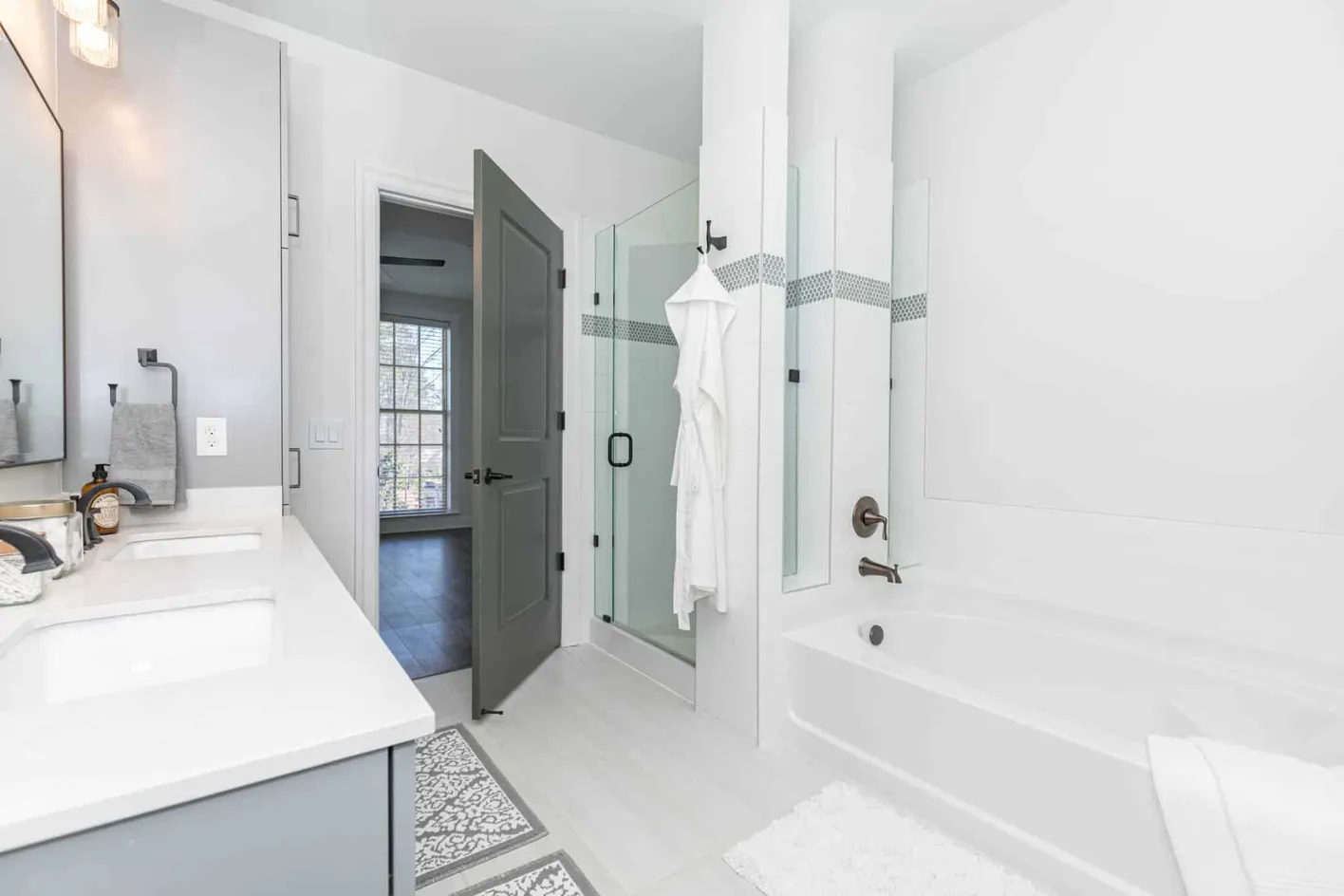 Bath Tub
