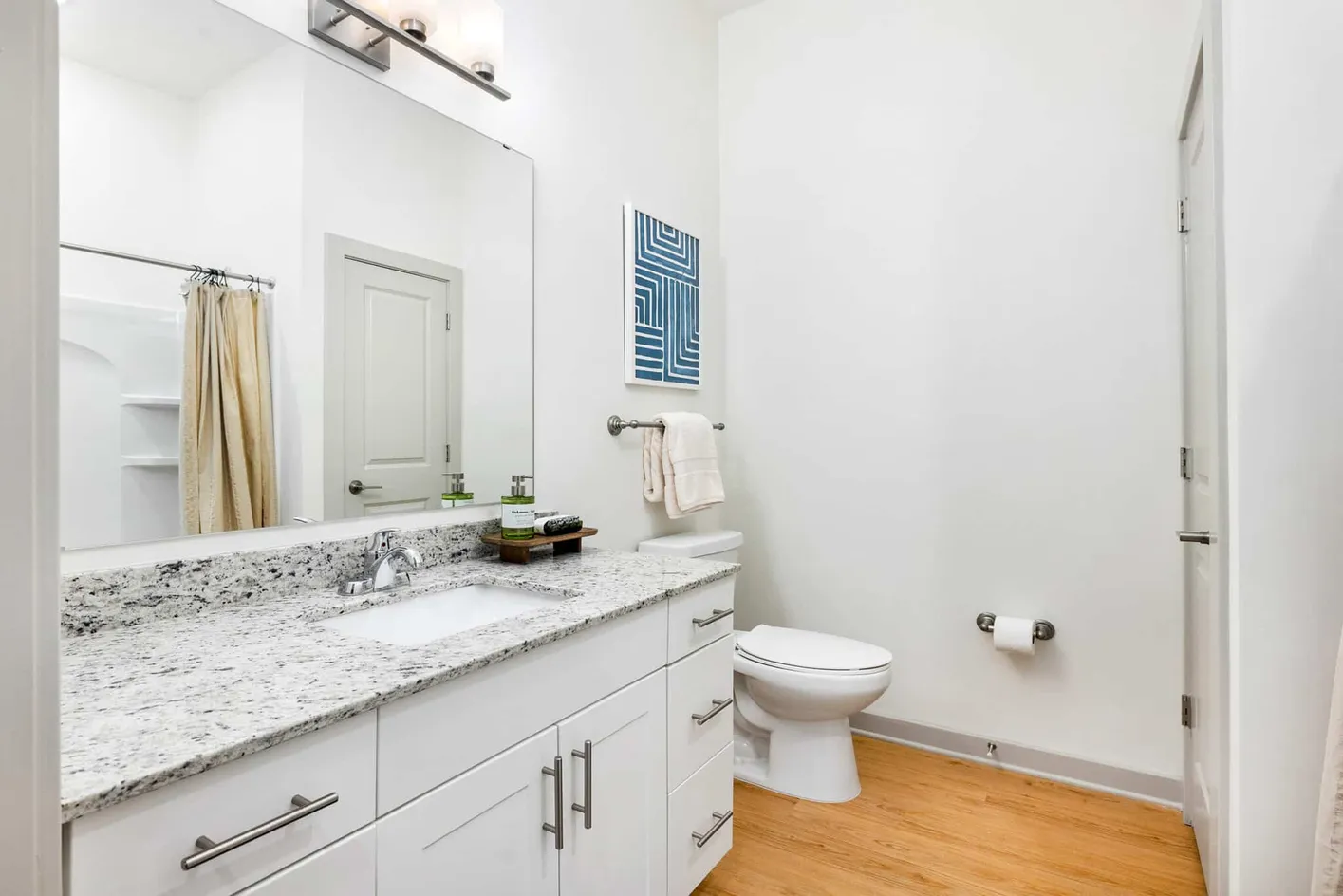 Unit Bathroom
