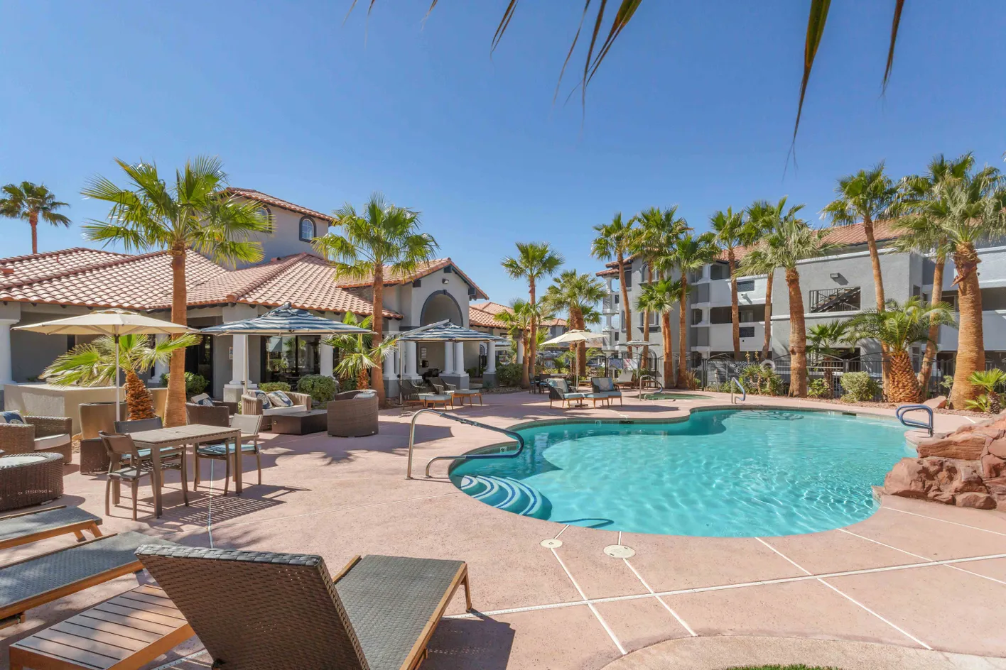 Pool and Clubhouse