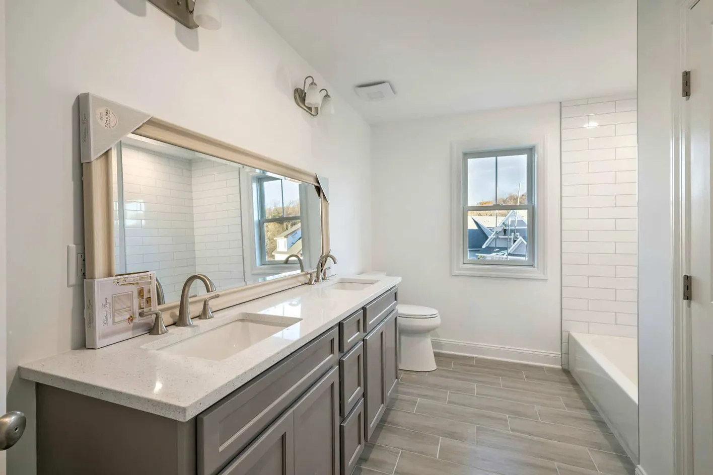 Dual Vanity