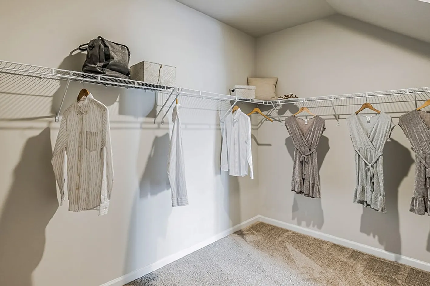 Model Bedroom Closet