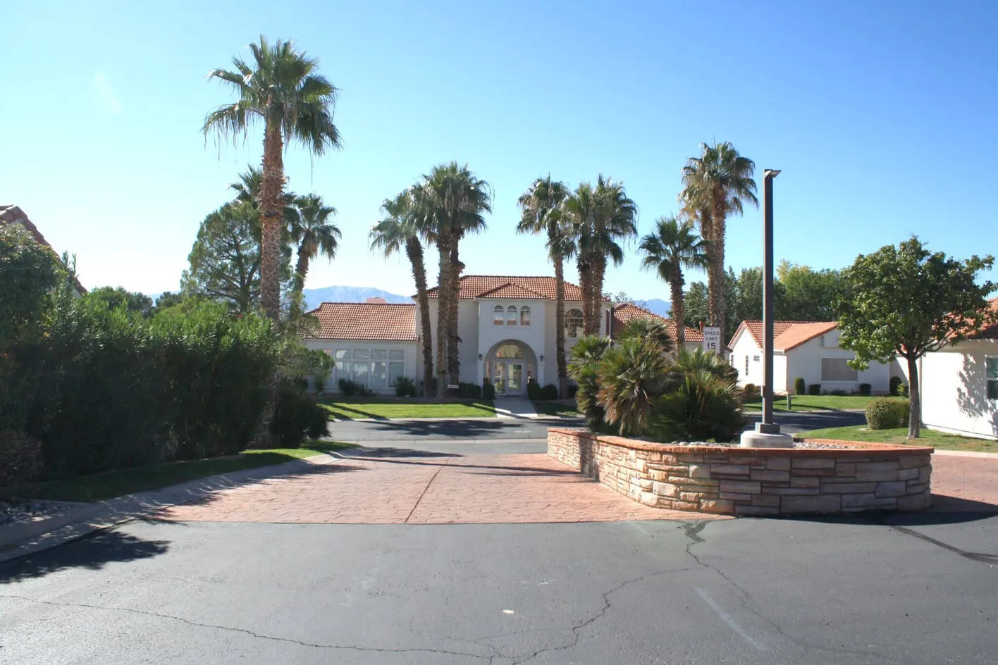 Clubhouse & Grounds
