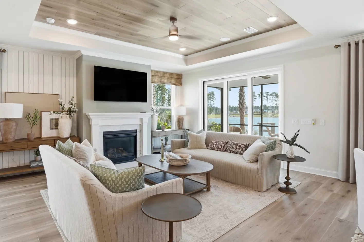 Del Webb Point Hope