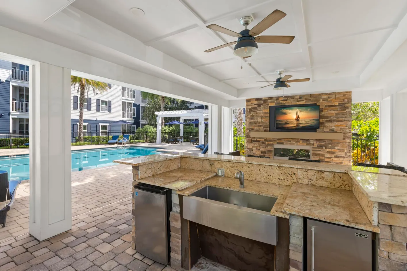 Outdoor Lounge