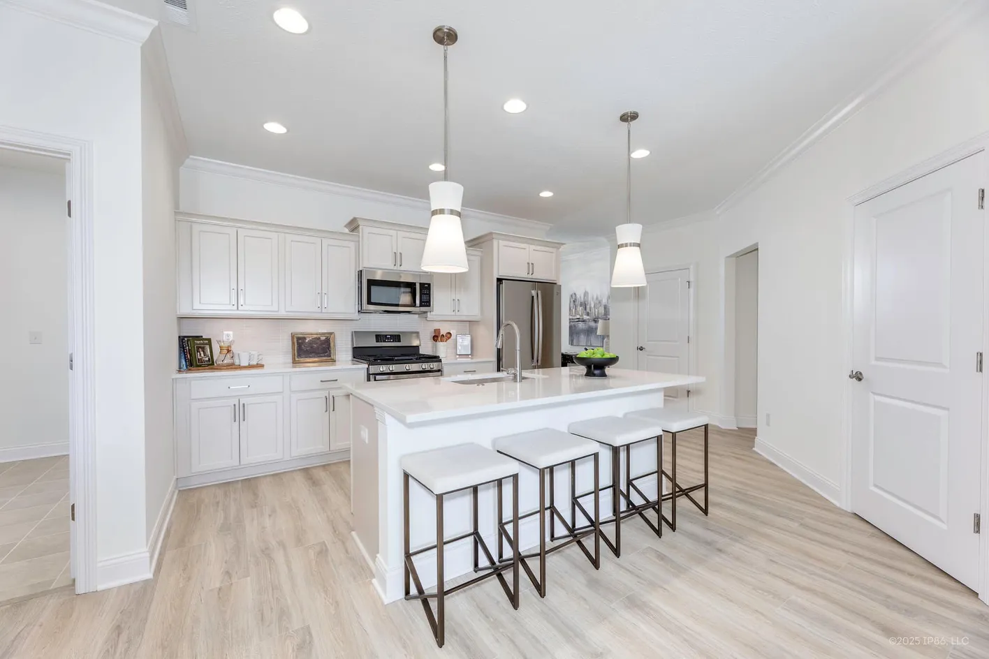 Kitchen island
