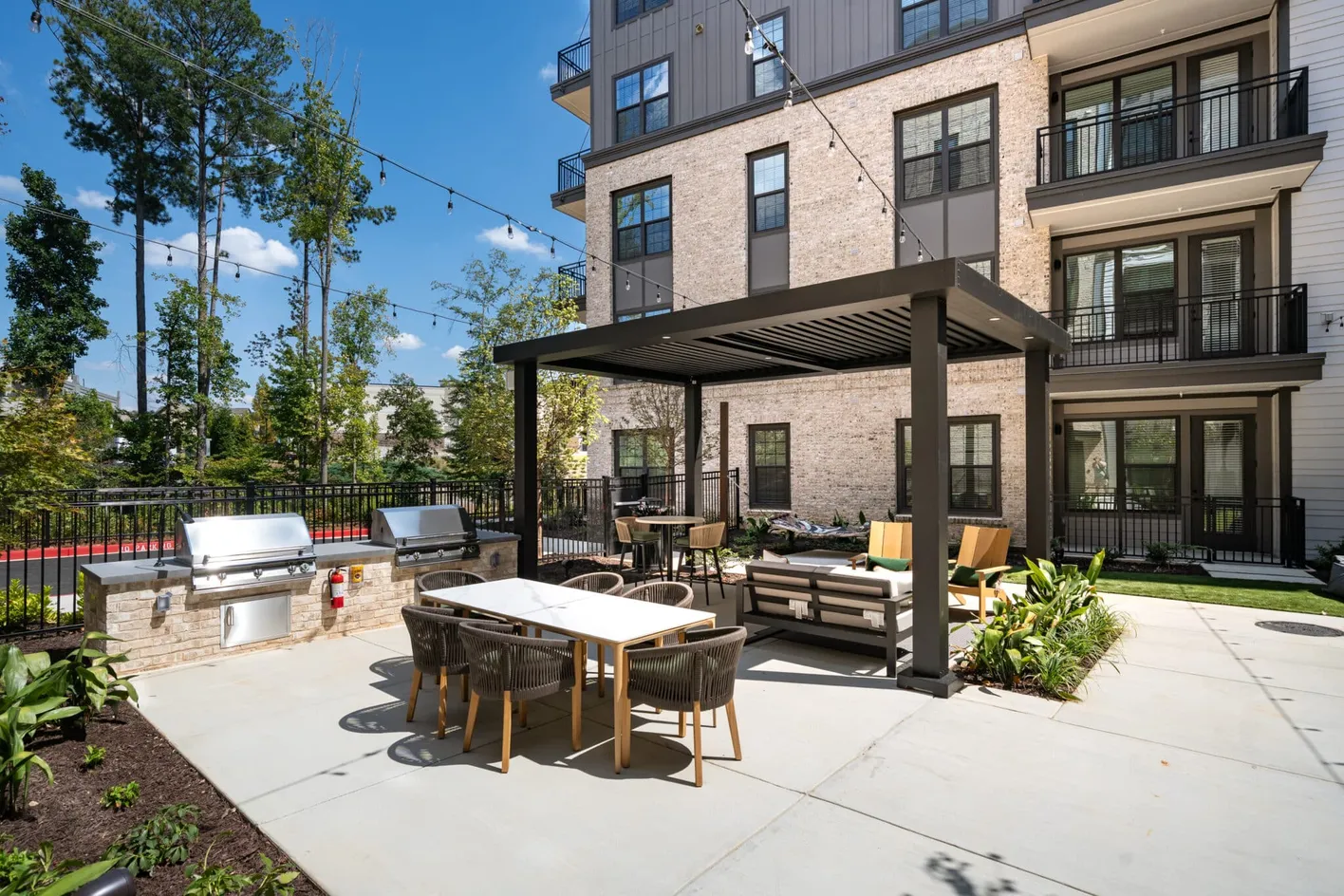 Solis Peachtree Corners