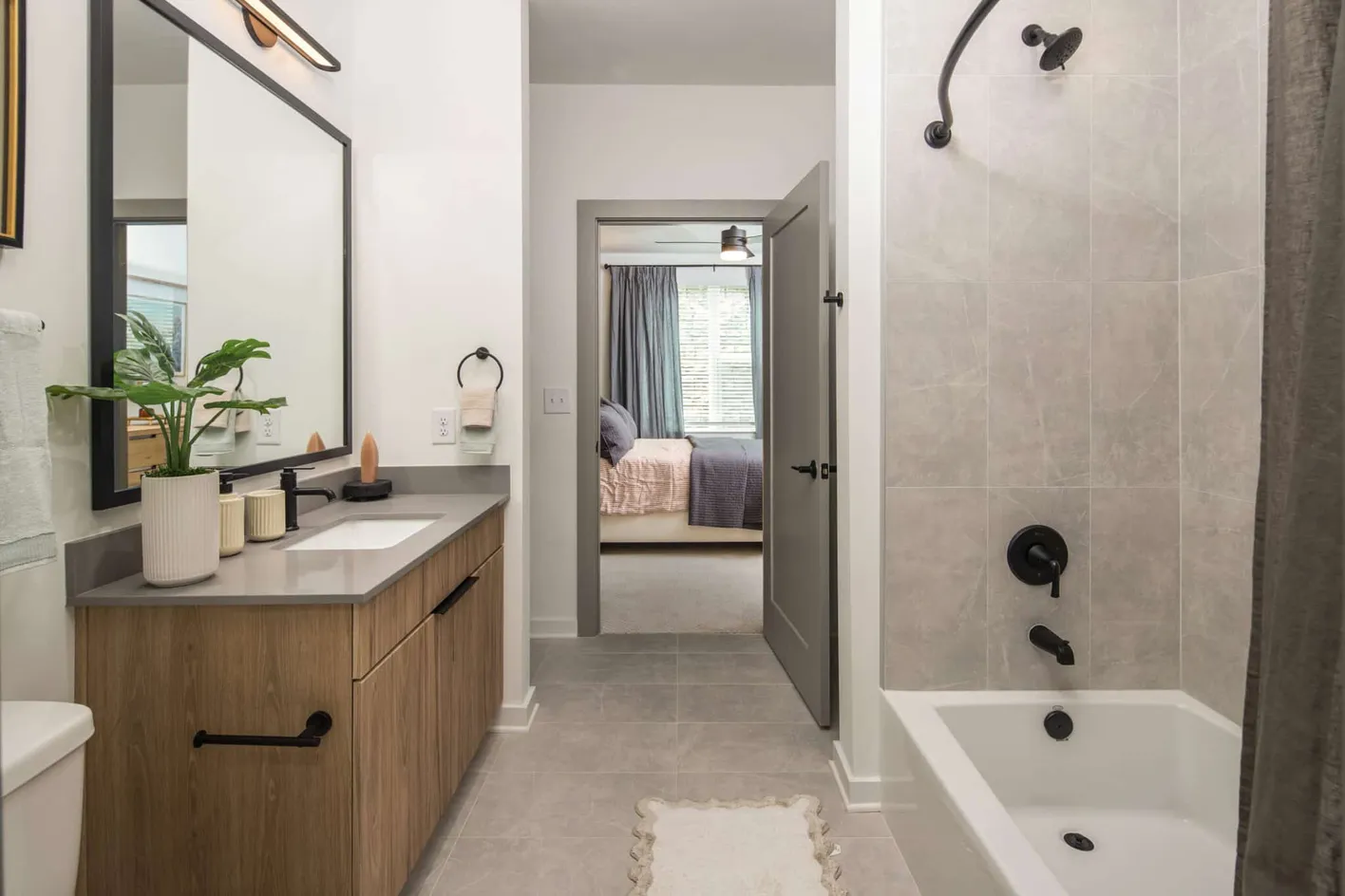 Solis Peachtree Corners