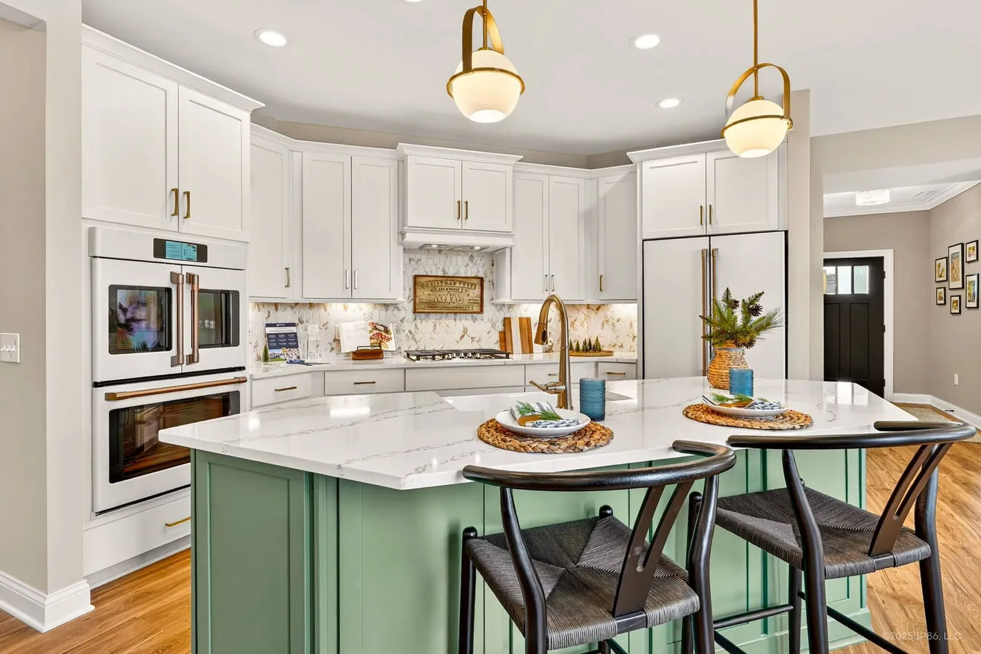 Kitchen with island
