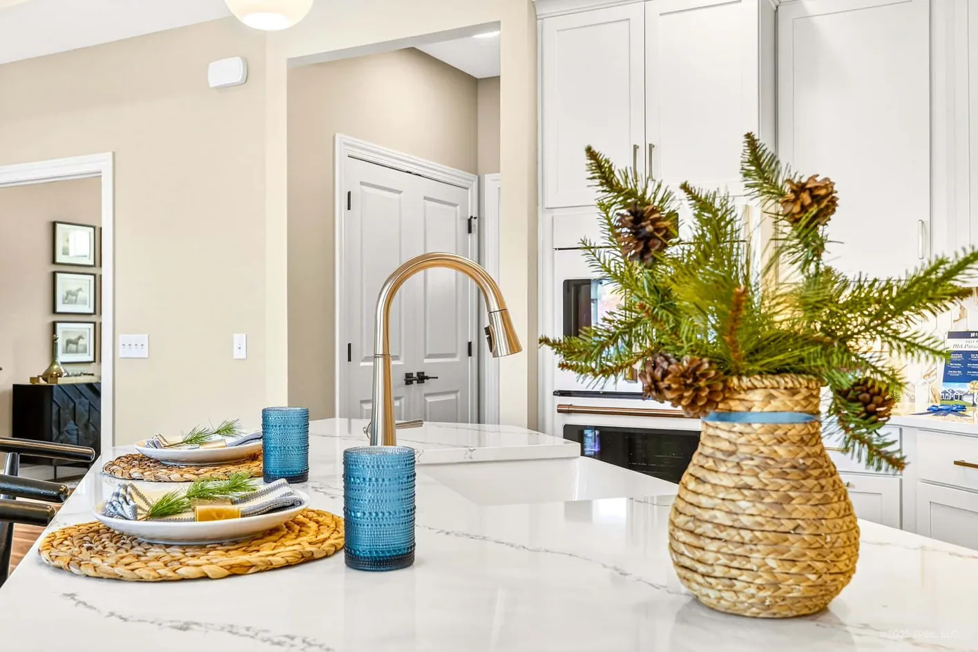Kitchen island detail