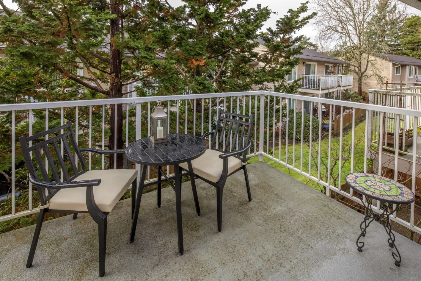 Private patio with outdoor seating