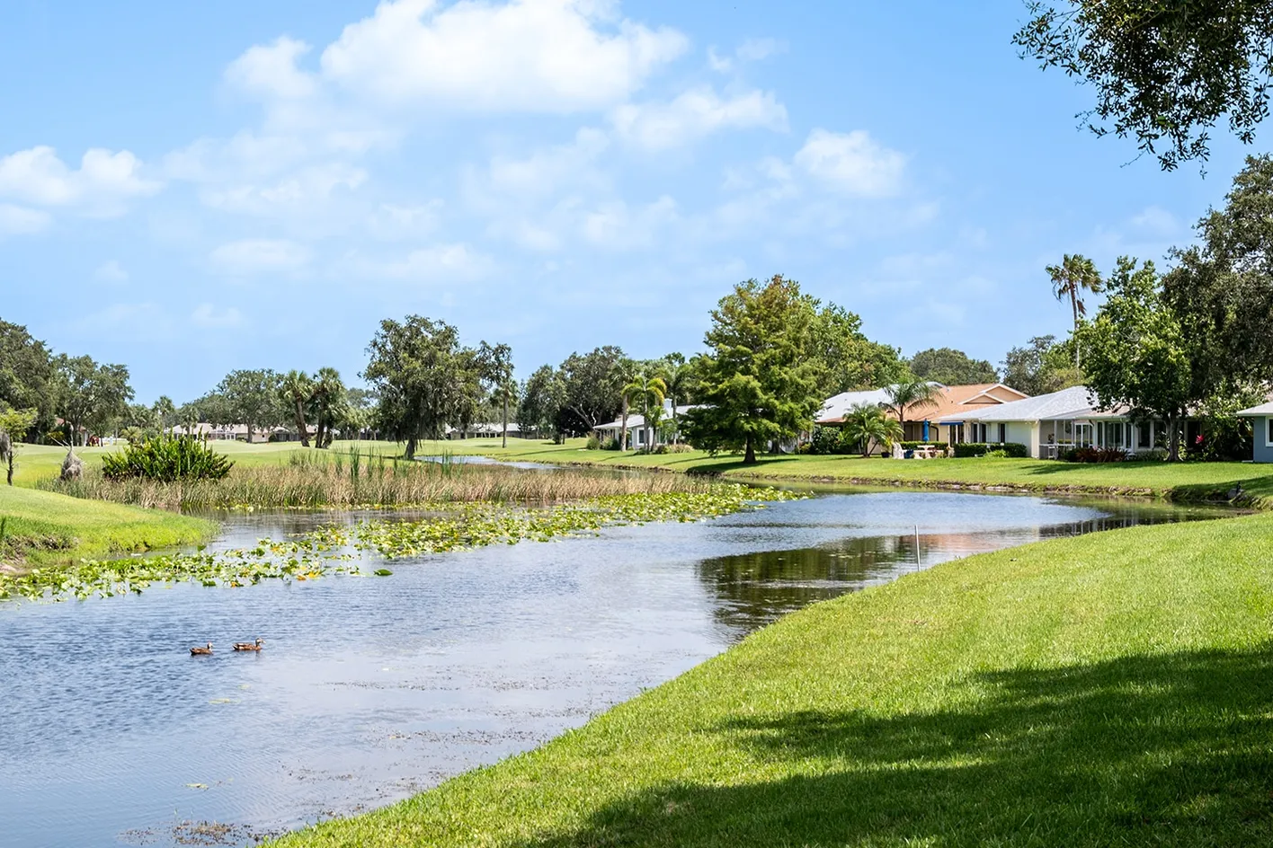 Golf Homes
