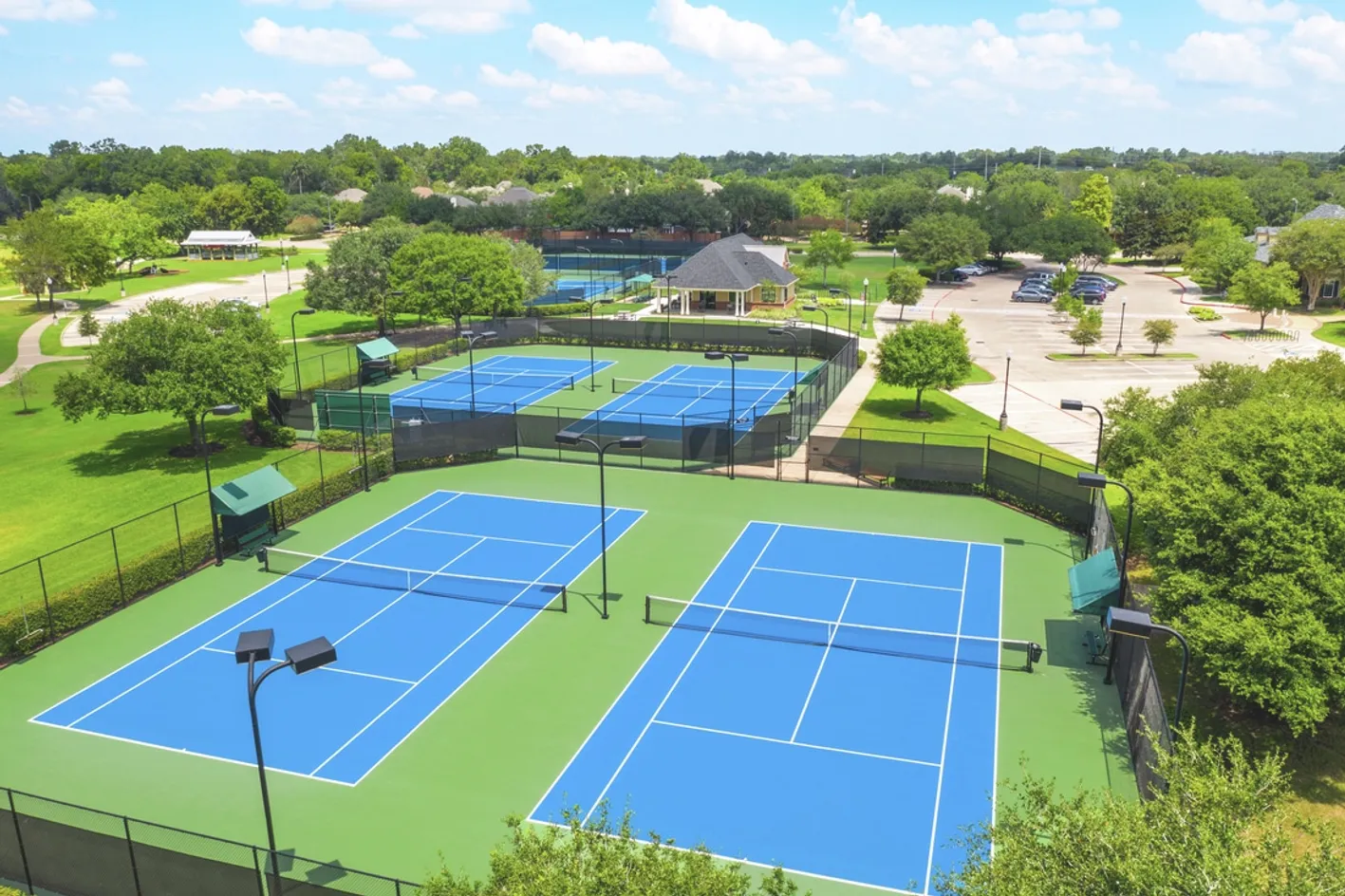Tennis