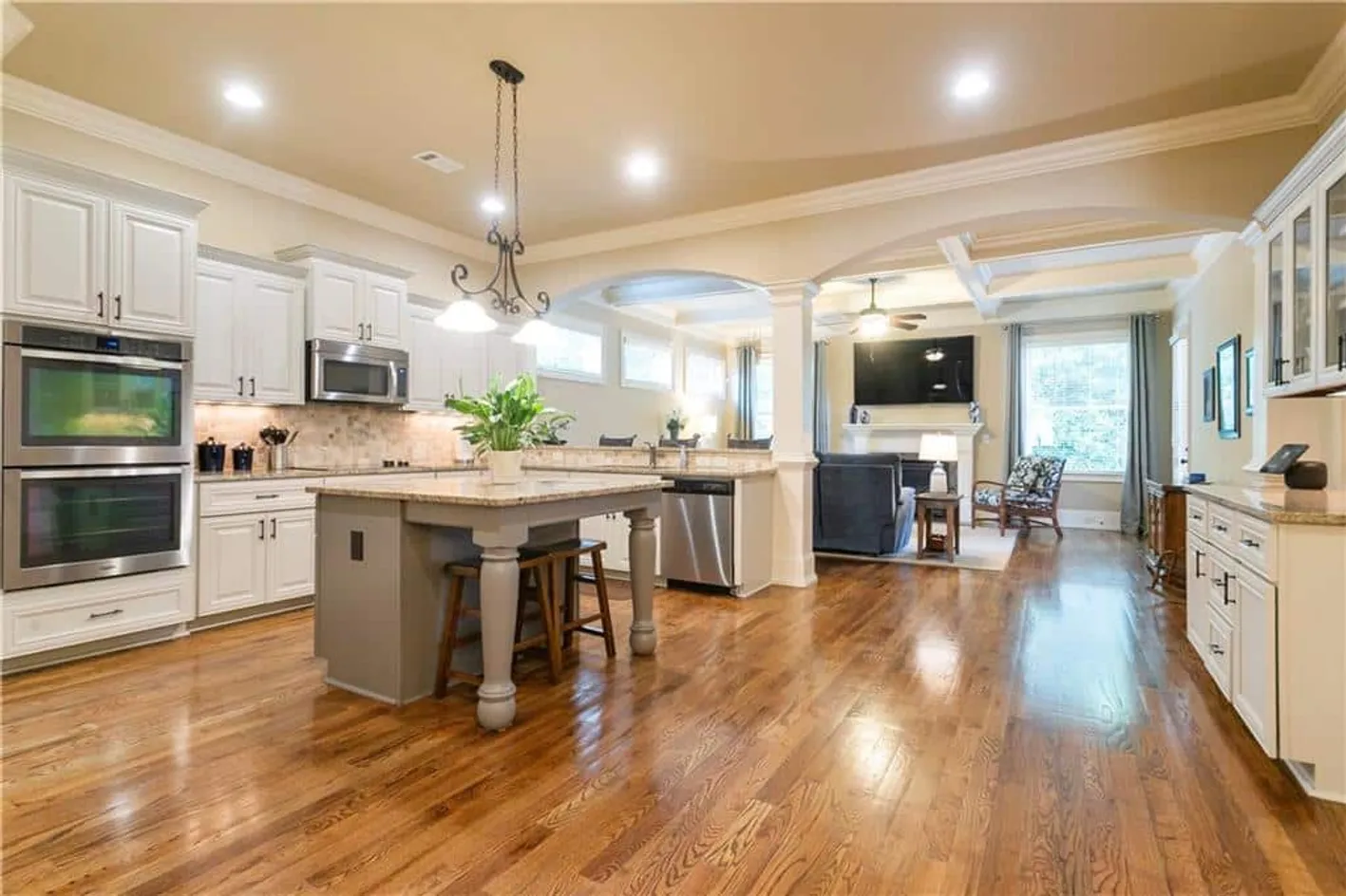 Open Kitchen