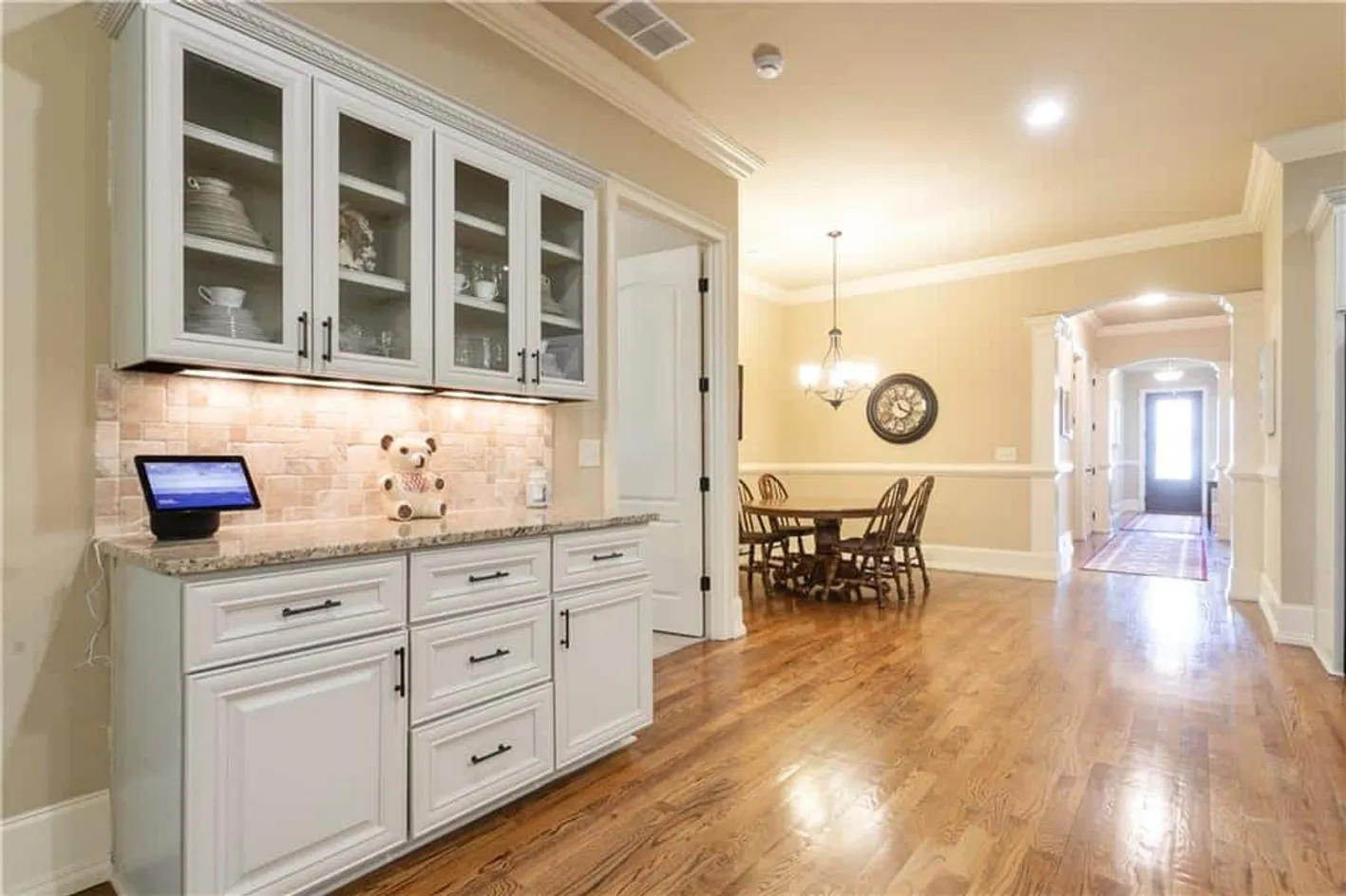 Butler's Pantry