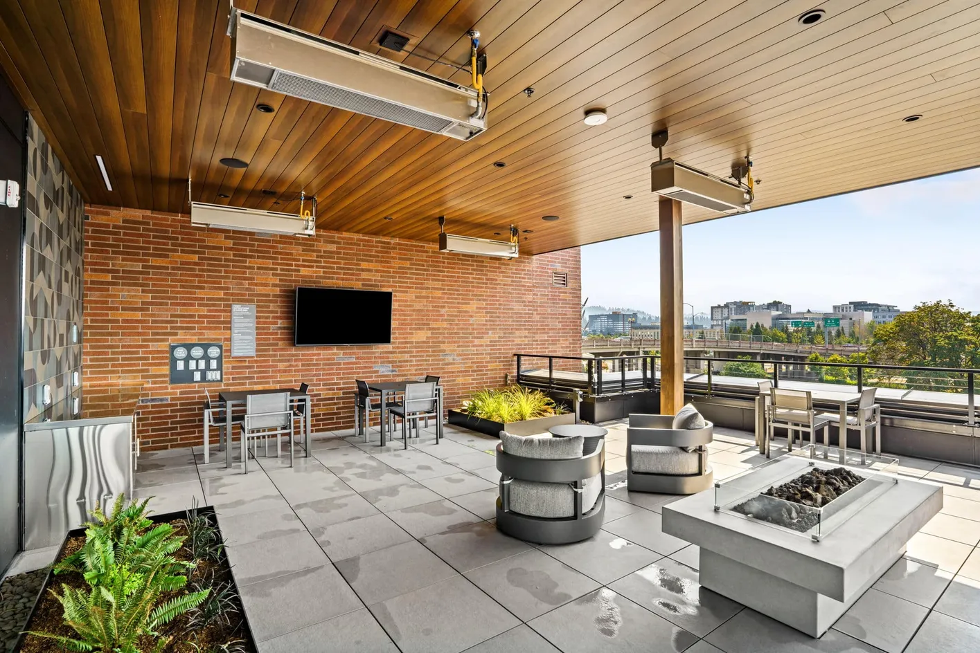 Rooftop Lounge