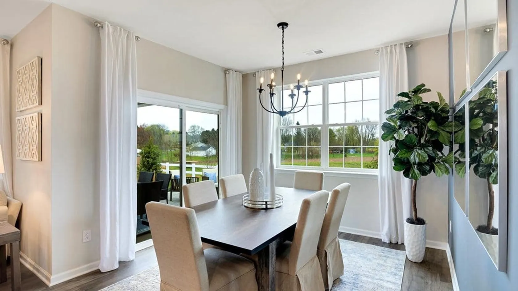 Model Dining Area